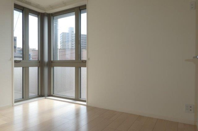 【寝室】 | セレーノ | 洋室