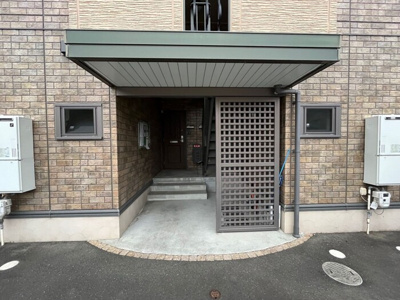 【エントランス】 | リビングタウン高岡Ⅱ