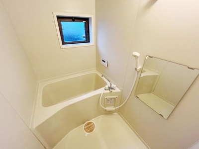 【浴室】 | リビングタウン高岡Ⅱ