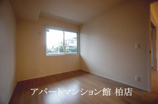 【洋室】 | エスポワール