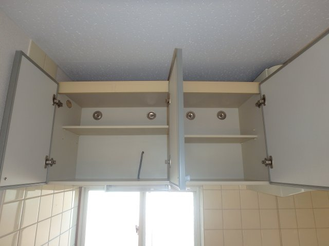 サニーコート中庄の収納|中庄　サニーコート中庄　1LDK　キッチン収納