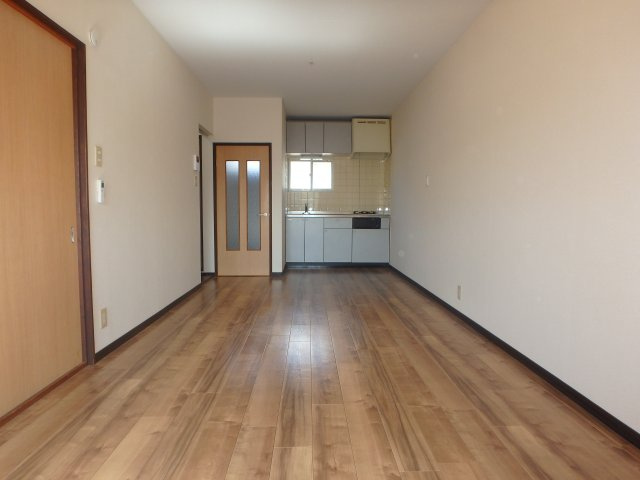 サニーコート中庄の居間・リビング|中庄　サニーコート中庄　1LDK　居間・リビング