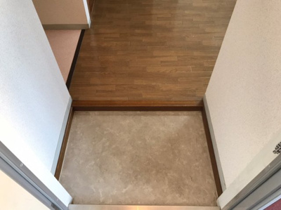 【玄関】 | ルミエール阪本