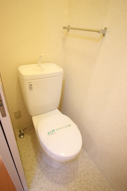 レジデンス綱島上町のトイレ