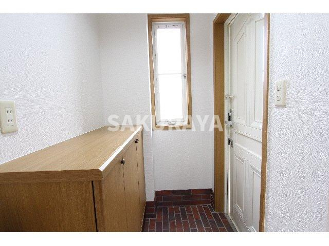 プランドールの玄関|2016年撮影。現況と異なる場合があります。