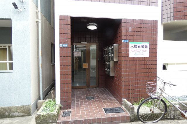 【エントランス】 | メモリアルタウンA棟