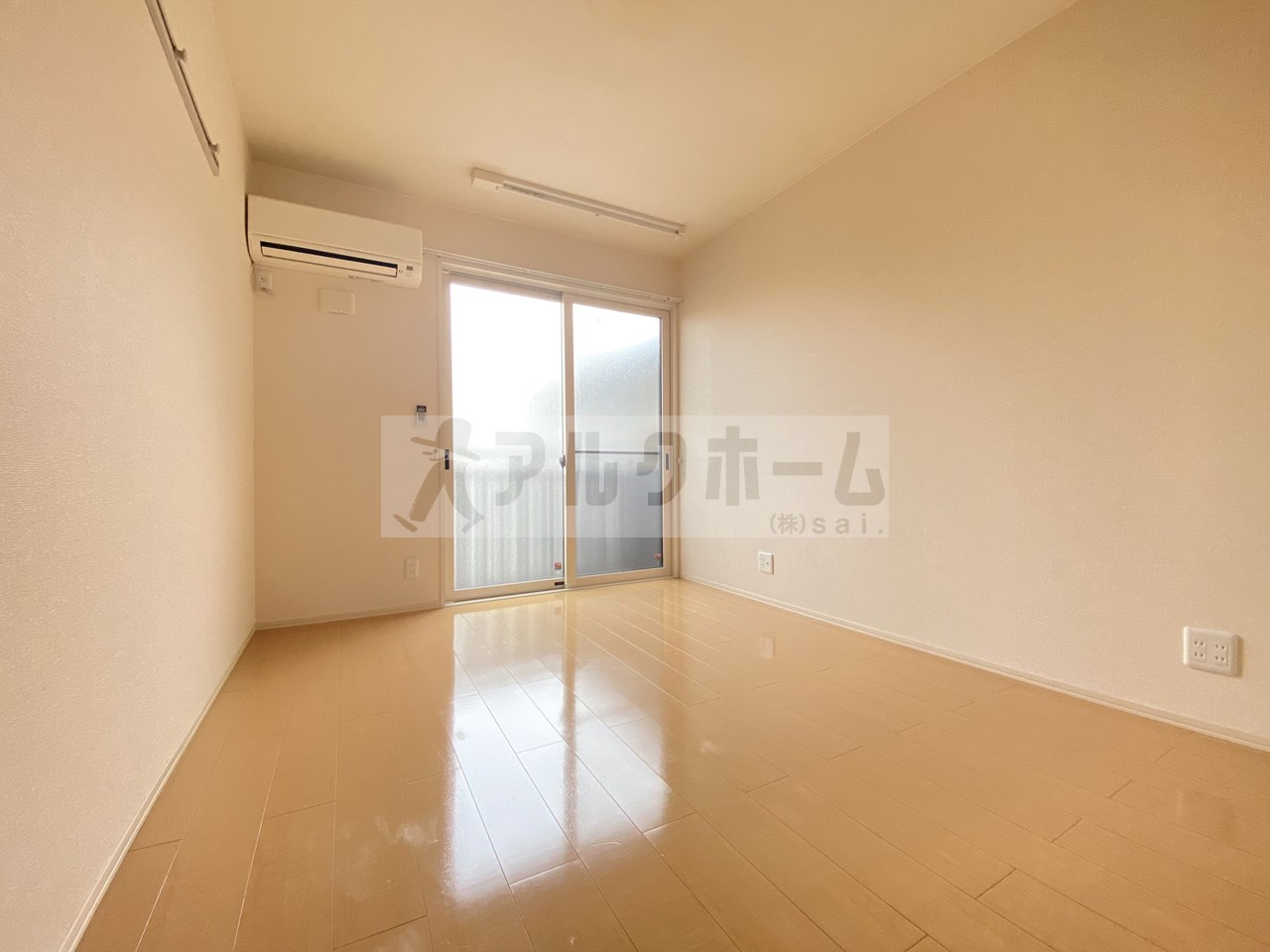 グレイスセゾンの居間・リビング