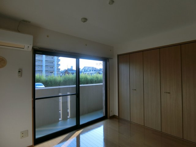 ピアコートBの洋室