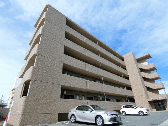 ピアコートBの外観