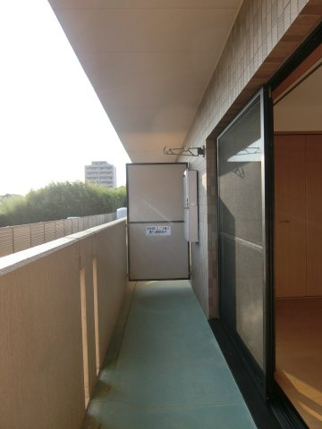 ピアコートBのバルコニー