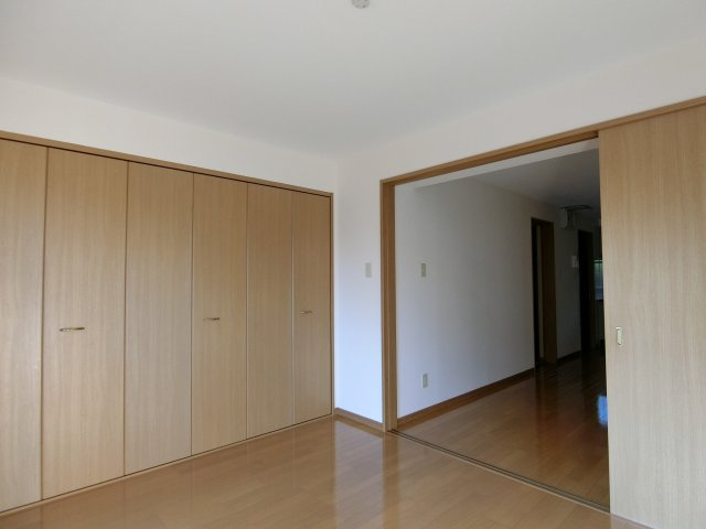 ピアコートBの洋室