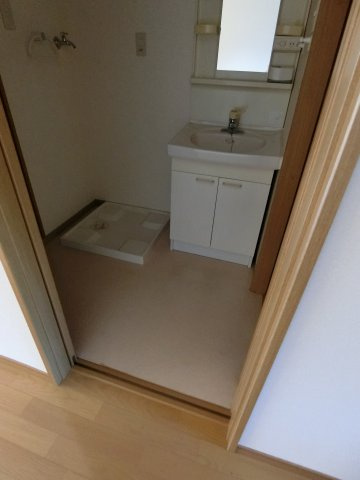 ピアコートBの洗面所