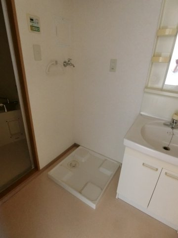 ピアコートBの洗面所