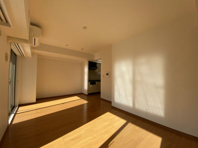 【居間・リビング】 | ユニーブル恵比寿