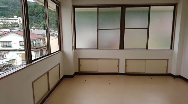 【その他】 | エンニビル（3階）