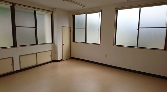 【その他】 | エンニビル（3階）