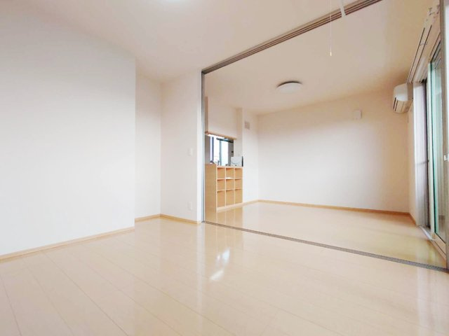 【居間・リビング】 | シャローズ