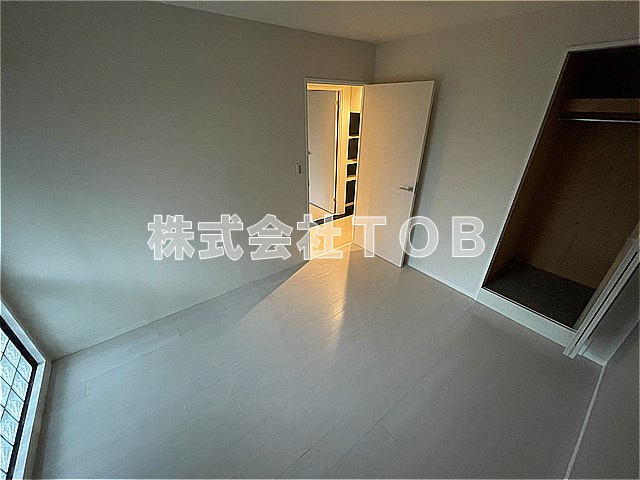 【洋室】 | ヴェルデ久我山 | 6帖