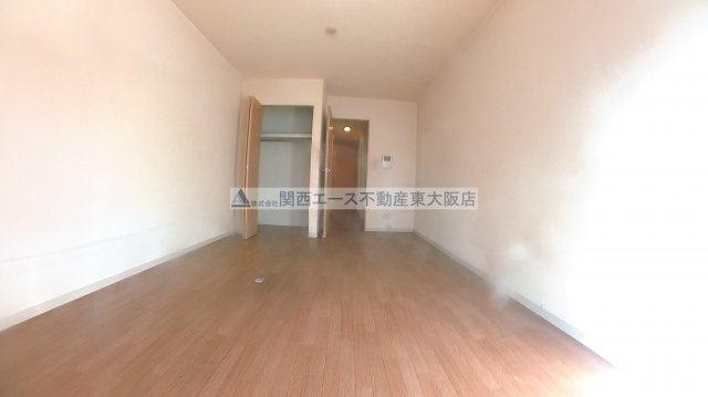 【寝室】 | アーク島之内