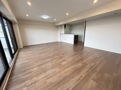 【居間・リビング】 | ディアエスタ・ミオ甲子園一番町 | 家族団らんの時間も増えそうなくつろぎのＬＤＫ