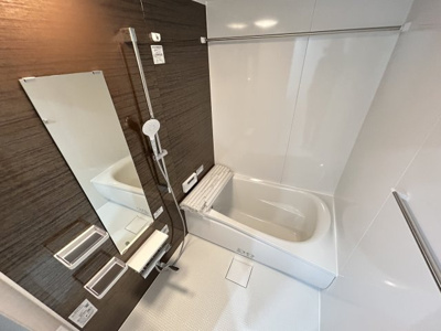 【浴室】 | ディアエスタ・ミオ甲子園一番町 | 落ち着いた空間のお風呂です