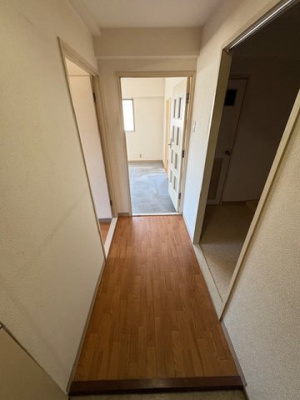 【玄関】 | ルミエール久宝寺 | 落ち着いた玄関です