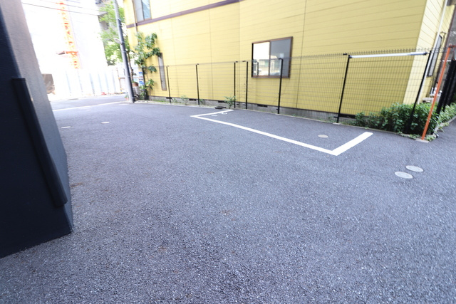 パークキューブ武蔵小杉の駐車場