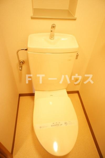ベルジュヴァーンのトイレ