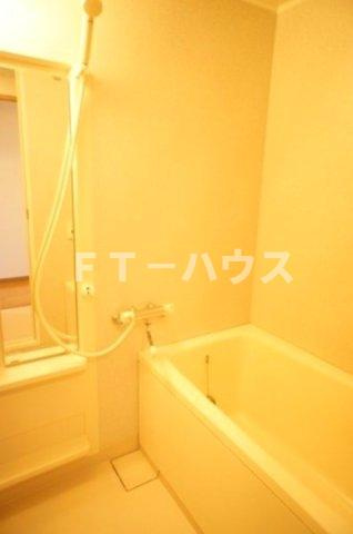 ベルジュヴァーンの浴室