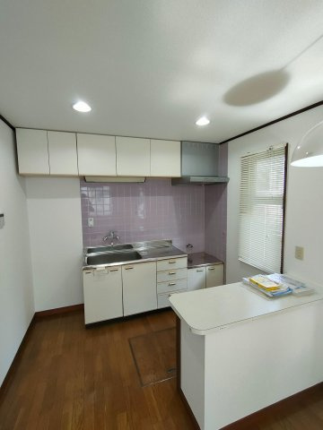 府中メゾネットのキッチン