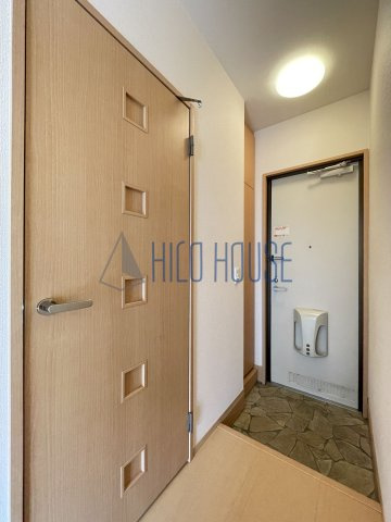 シャトレーの玄関