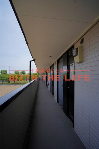 サンシャイン【10,000円キャッシュバック対象物件】のロビー|清潔なロビーです