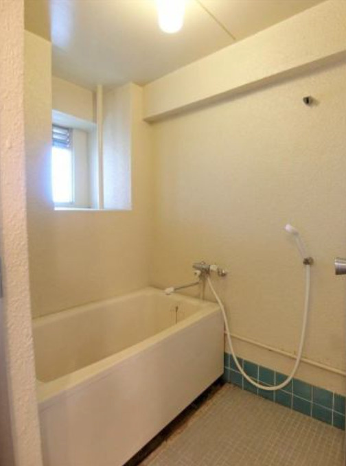 サンコーポシライシ【10,000円キャッシュバック対象物件】の浴室|きれいなお風呂です