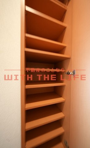 アーバンエル【キャッシュバック対象物件】の収納|たっぷりとした収納スペースです