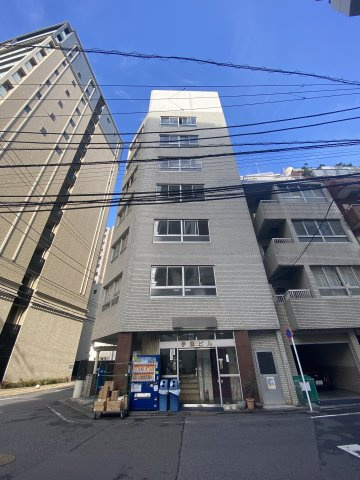 伊藤ビルの外観