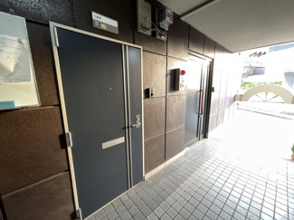 【その他共用部分】 | エントランス近くです