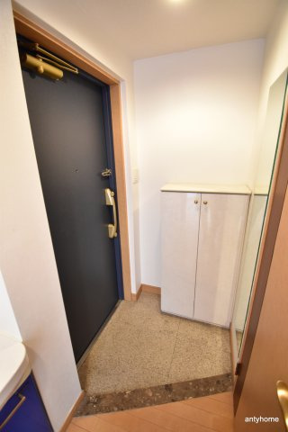 シャンティ千歳　仲介手数料無料の玄関