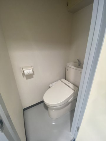 山崎ビルのトイレ