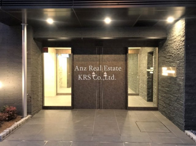 【エントランス】 | エスリード大阪上本町レジェーロ | 高級感あふれるエントランスです♪