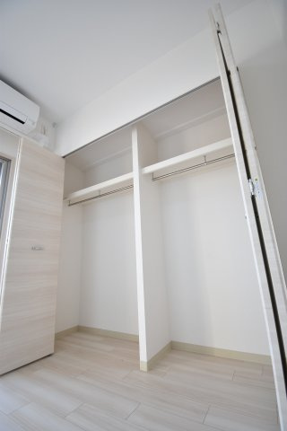 グランカーサ難波元町の収納