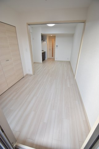 グランカーサ難波元町の寝室