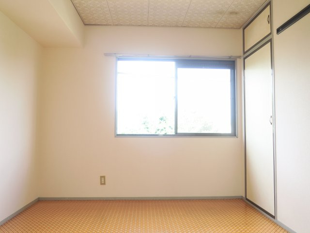 サンハイツⅡの居間・リビング