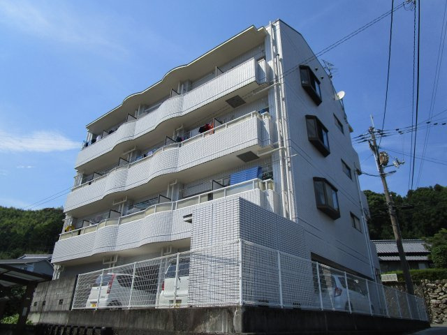 【外観】 | ライラック岡豊 | 全室南向き　南面バルコニー