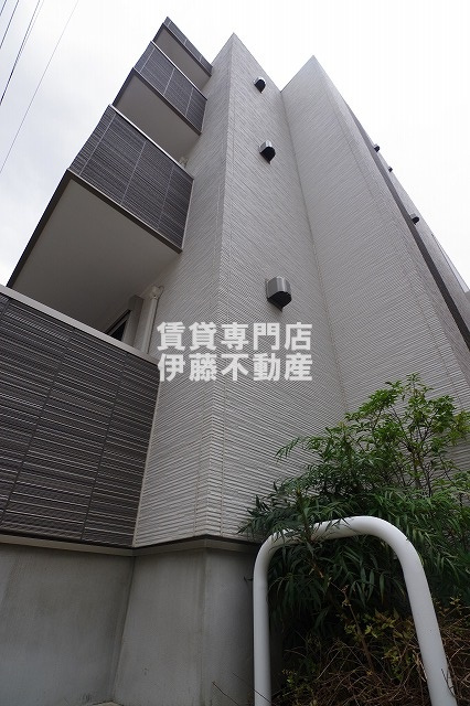 Cherim志賀本通の外観