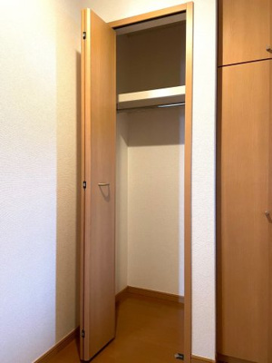 【収納】 | シャルロットⅡ | Ⅱ101の写真（イメージ）