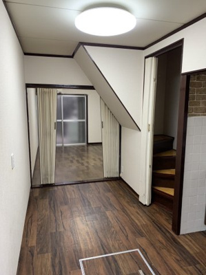 【居間・リビング】 | 山科区音羽千本町　中古戸建（賃貸オーナーチェンジ）