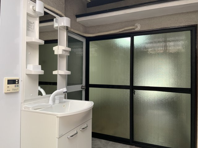 【洗面所】 | 山科区音羽千本町　中古戸建（賃貸オーナーチェンジ）