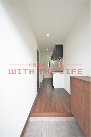 ジラソーレＫ【キャッシュバック対象物件】の玄関|ゆったりとした玄関です