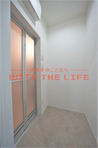 ジラソーレＫ【キャッシュバック対象物件】の洗面所|脱衣スペースもあります