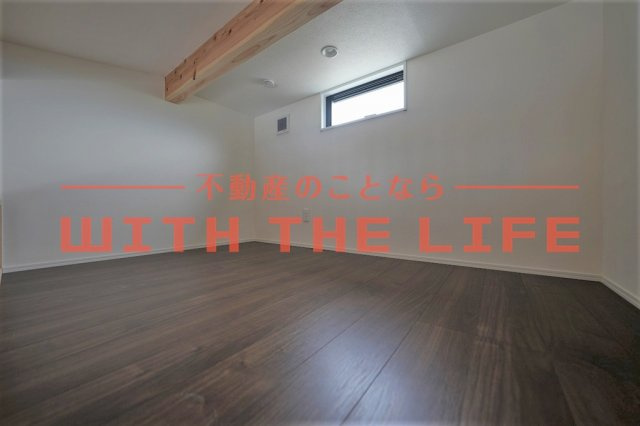 ジラソーレＫ【キャッシュバック対象物件】の寝室|広くて明るい寝室